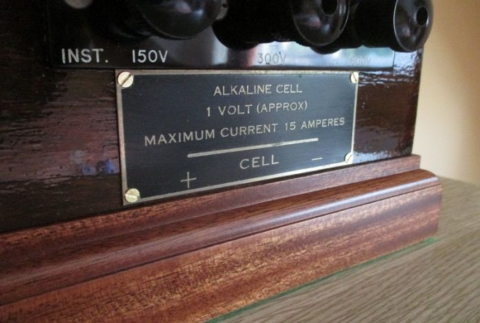 Period label taken from other pieces of equipment